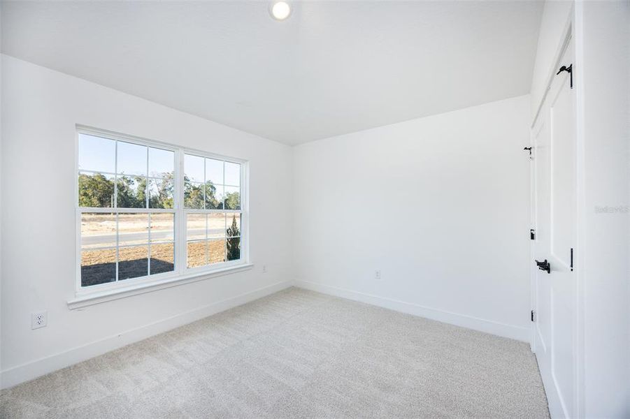 Spacious, unfurnished interior of a new home in , Newberry (Image 11).