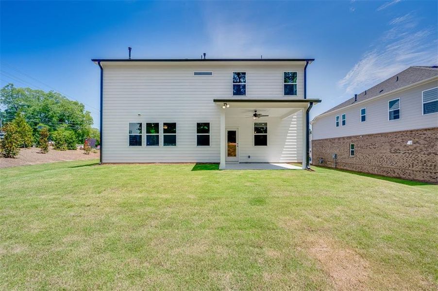 Exterior details and patio area of a home in Oakmead, Buford (Image 2).