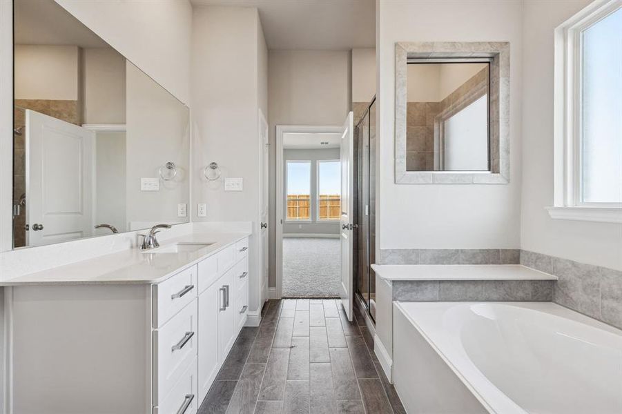 Furnished interior view inside a new home in Venetian, Weston (Image 8).