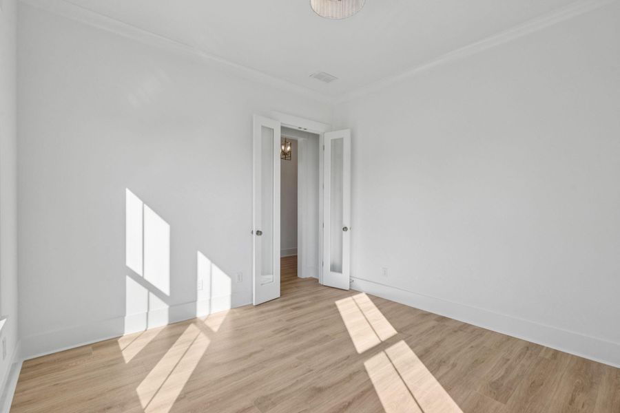 Spacious, unfurnished interior of a new home in Nexton, Summerville (Image 19).