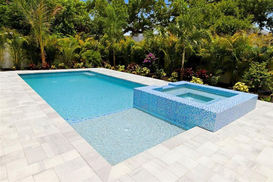 Community amenities in , Sarasota (Image 54).