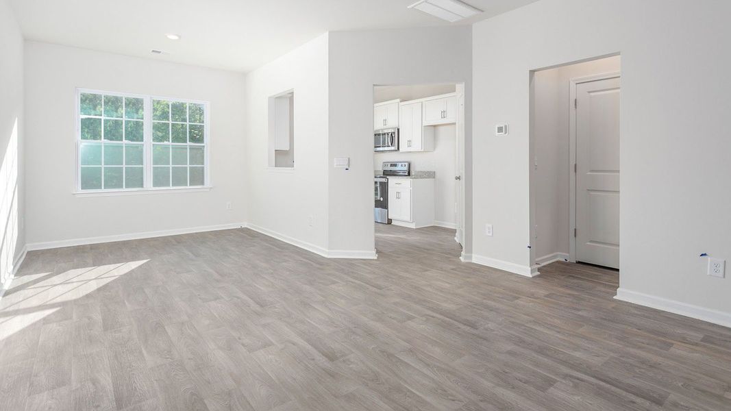 Spacious, unfurnished interior of a new home in Henley Ridge, Graham (Image 12).