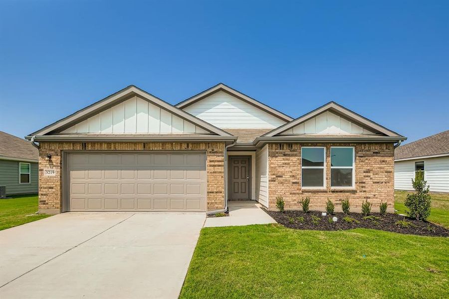 Front exterior of a new home in Middlefield Village, Dallas, TX, highlighting curb appeal (Image 1).