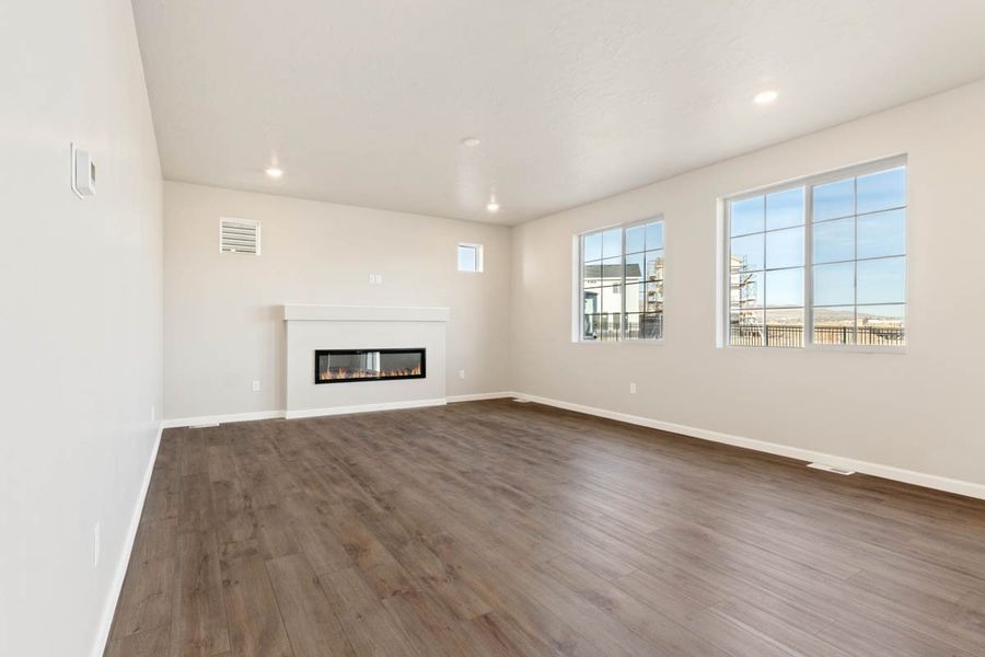 Spacious, unfurnished interior of a new home in Bradley Heights, Colorado Springs (Image 27). Spacious, unfurnished interior of a new home in Bradley Heights, Colorado Springs (Image 27).