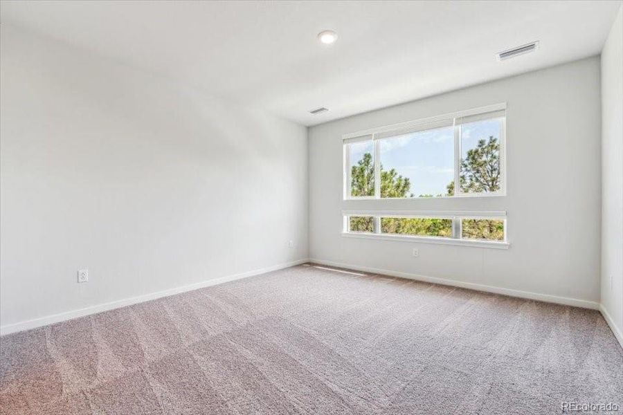 Spacious, unfurnished interior of a new home in Condo Collection at Grand Vue at Interlocken, Broomfield (Image 10). Spacious, unfurnished interior of a new home in Condo Collection at Grand Vue at Interlocken, Broomfield (Image 10).