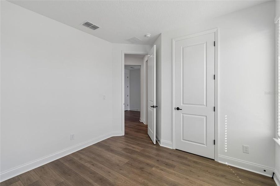 Spacious, unfurnished interior of a new home in Weslyn Park in Sunbridge 34', St. Cloud (Image 23).