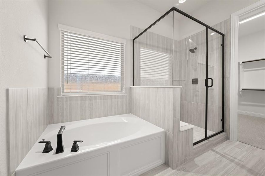 802 Whaley- Primary Suite-3