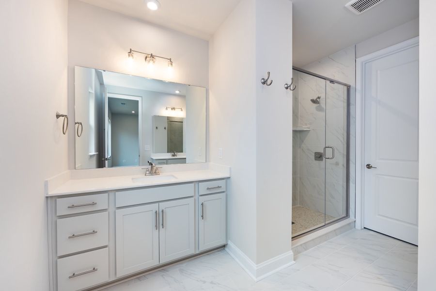 Furnished interior view inside a new home in Southbridge, Fort Mill (Image 15).