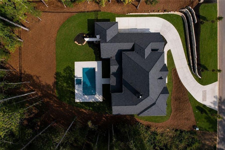 Community amenities in , Alpharetta (Image 104).