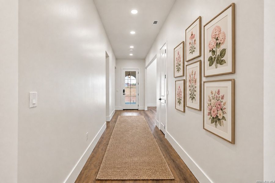 Spacious, unfurnished interior of a new home in , Bandera (Image 41). Spacious, unfurnished interior of a new home in , Bandera (Image 41).