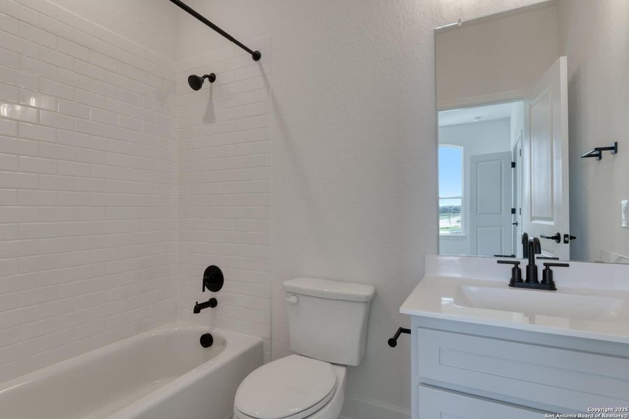 Image 43 of a home in . Image 43 of a home in .