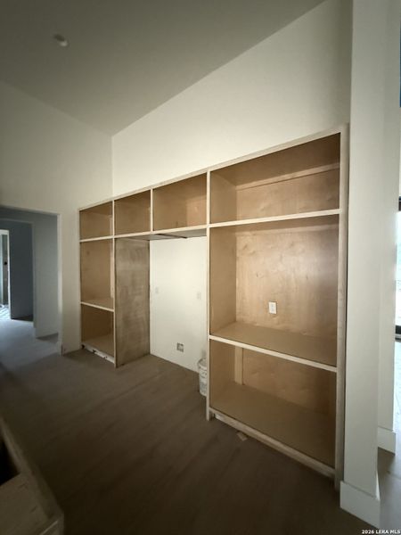 Image 28 of a home in .