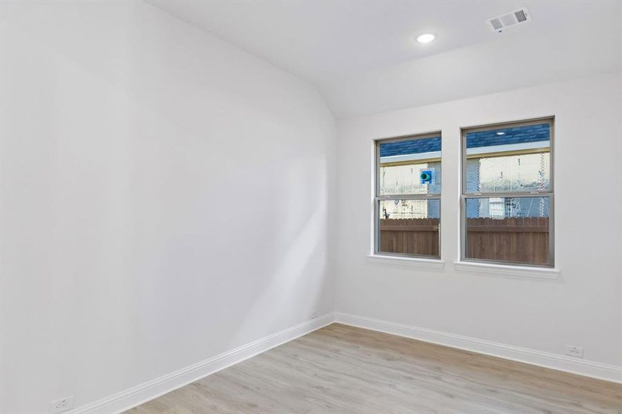 24-3830Belleview_024