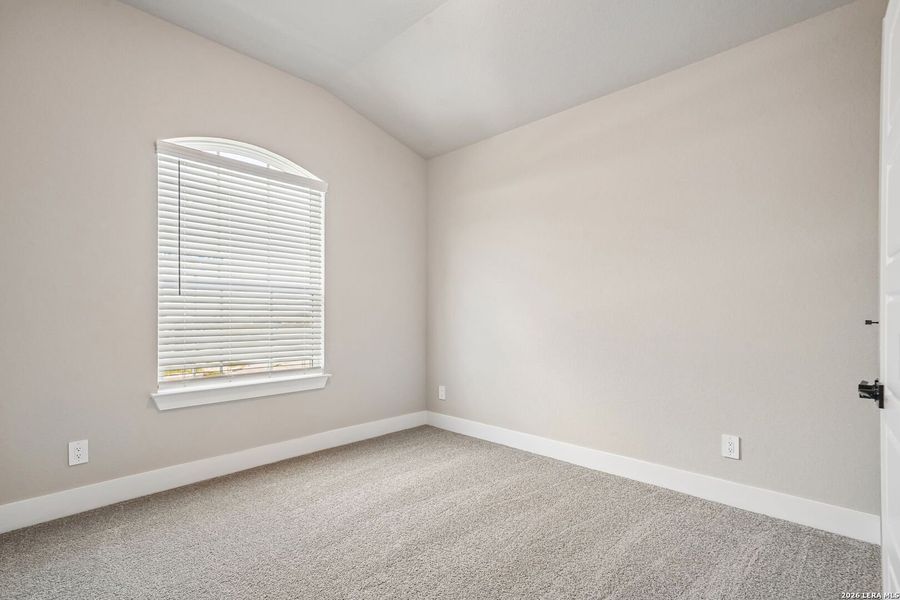 Spacious, unfurnished interior of a new home in Sagebrooke - Classic Series, San Antonio (Image 28).