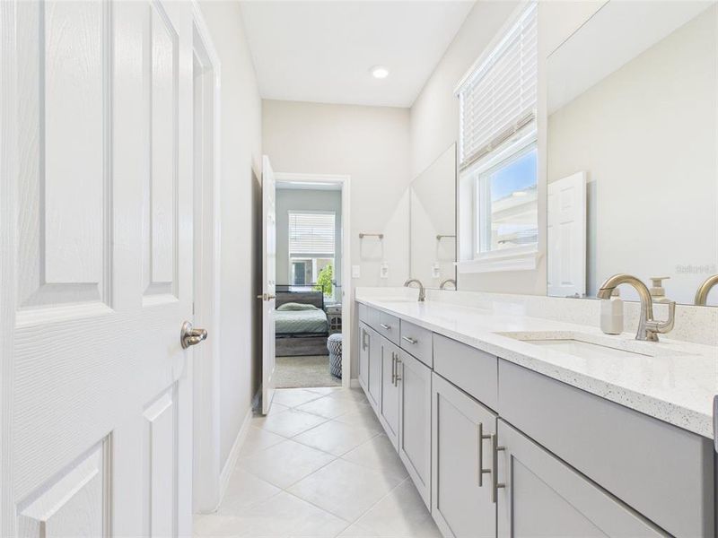 Furnished interior view inside a new home in , Ocala (Image 13).