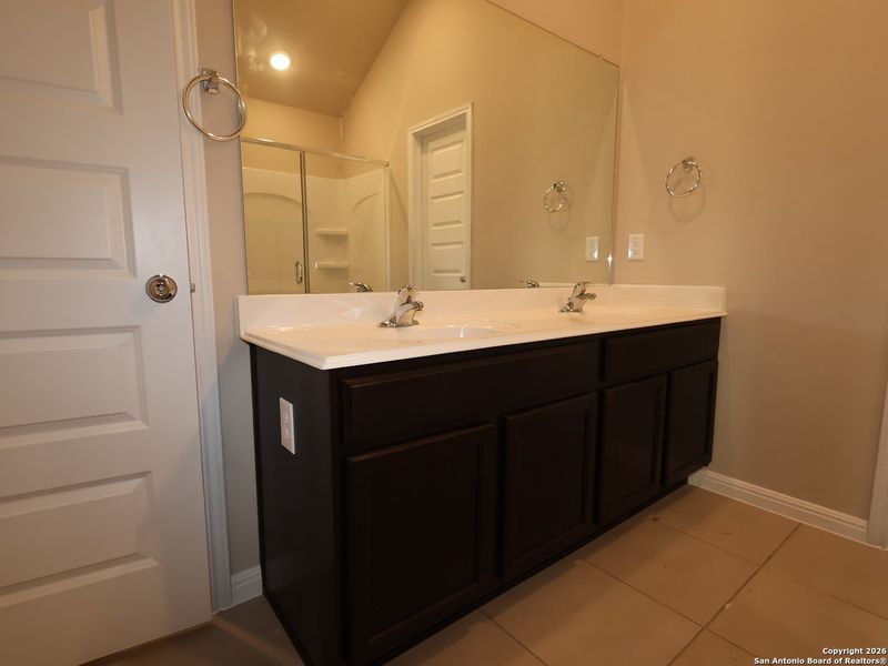 Furnished interior view inside a new home in Mesquite Ridge, San Antonio (Image 6).