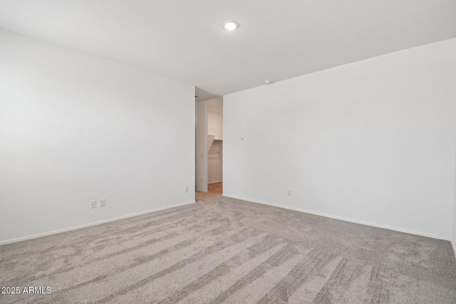 22-web-or-mls-W Bowker St-S2008-022