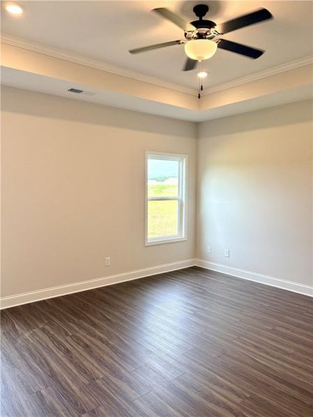 Spacious, unfurnished interior of a new home in Heritage Pointe at The Georgian, Villa Rica (Image 23).