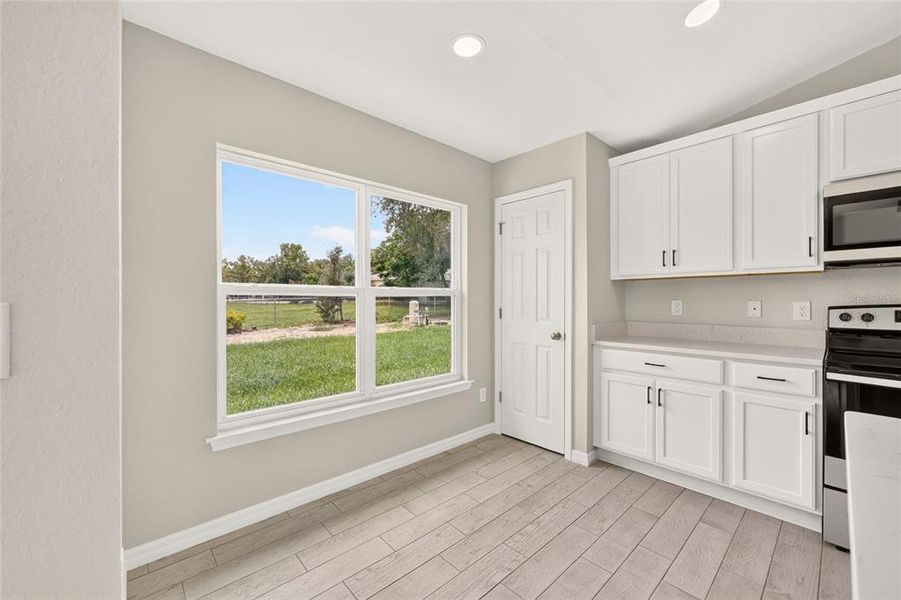 Image 35 of a home in .