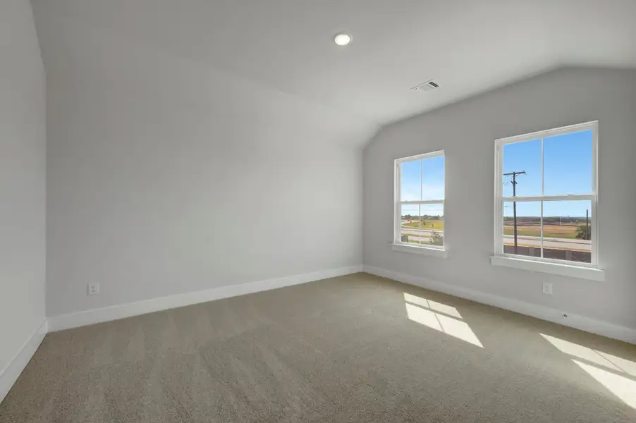 Spacious, unfurnished interior of a new home in The Meadows, Denton (Image 24).