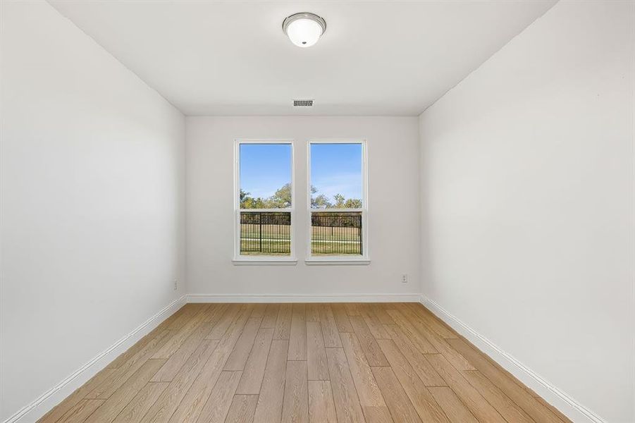 Spacious, unfurnished interior of a new home in Wildflower Ranch, Fort Worth (Image 14).