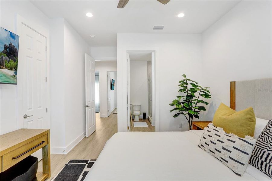 Furnished interior view inside a new home in , St. Petersburg (Image 24).