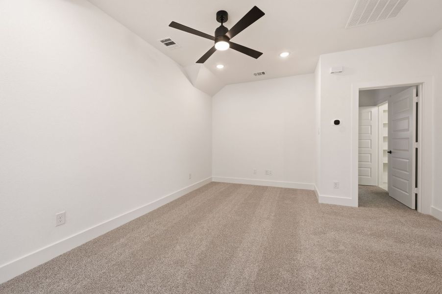 Spacious, unfurnished interior of a new home in Parks of Aledo, Aledo (Image 42).