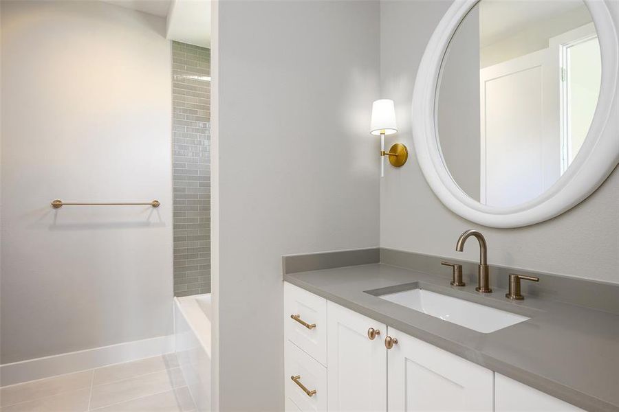 Furnished interior view inside a new home in , Dallas (Image 28).