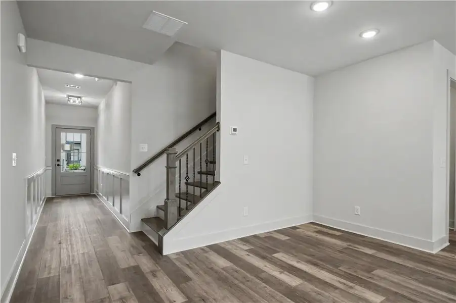 Spacious, unfurnished interior of a new home in , Norcross (Image 11).