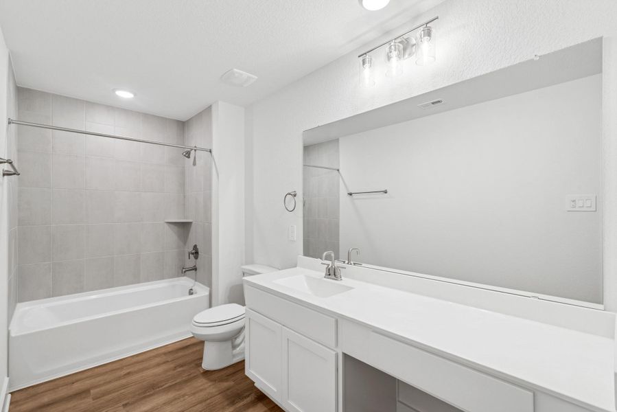 Furnished interior view inside a new home in Lone Star Landing, Montgomery (Image 7). Furnished interior view inside a new home in Lone Star Landing, Montgomery (Image 7).