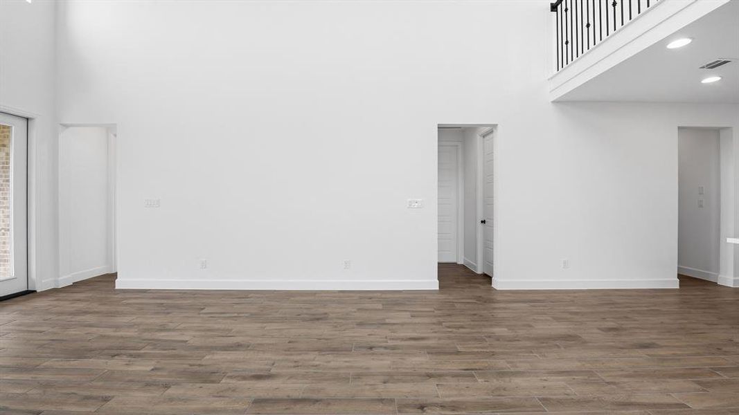 Spacious, unfurnished interior of a new home in Meraki, Forney (Image 16). Spacious, unfurnished interior of a new home in Meraki, Forney (Image 16).