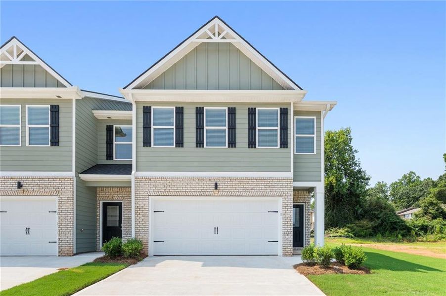 Front exterior of a new home in Carolina, Palmetto, GA, highlighting curb appeal (Image 17). Front exterior of a new home in Carolina, Palmetto, GA, highlighting curb appeal (Image 17).