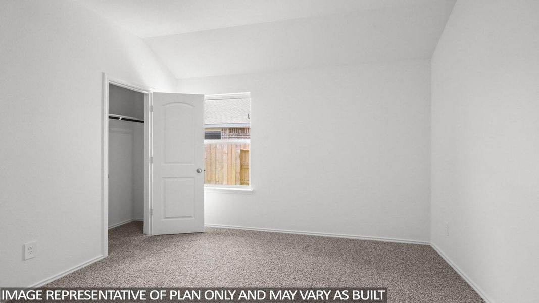 Spacious, unfurnished interior of a new home in Silverthorne, Conroe (Image 11).