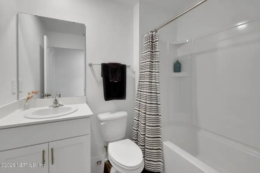 Furnished interior view inside a new home in Cross Creek, Green Cove Springs (Image 38).