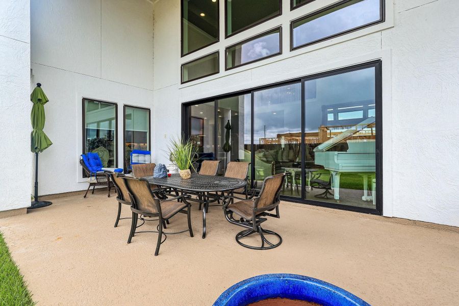 Covered Patio for entertainment