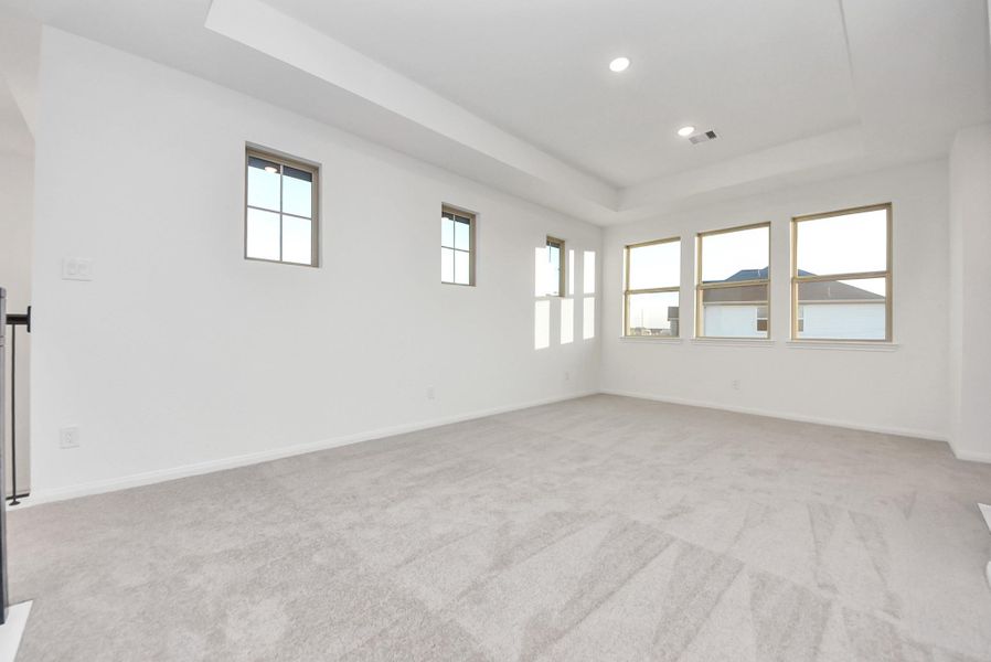 Spacious, unfurnished interior of a new home in Elyson, Katy (Image 21).