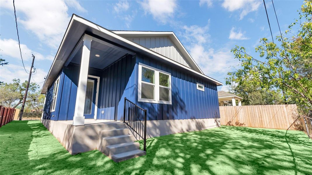 Image 25 of a home in .