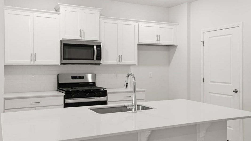 Furnished interior view inside a new home in Sherwood Gardens, Landrum (Image 8).
