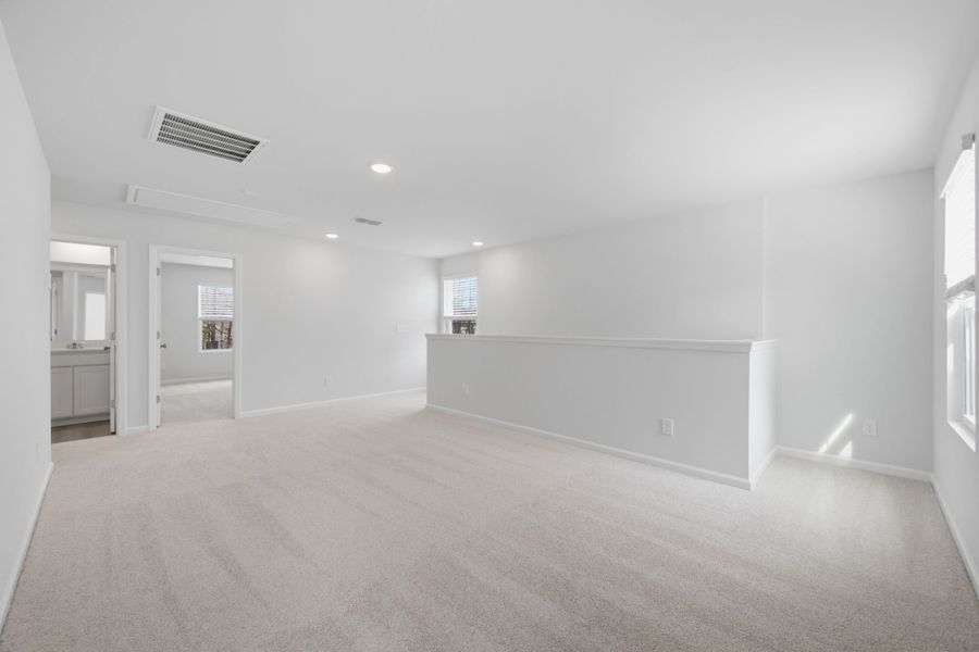 Spacious, unfurnished interior of a new home in Grand Arbor, Blythewood (Image 28). Spacious, unfurnished interior of a new home in Grand Arbor, Blythewood (Image 28).