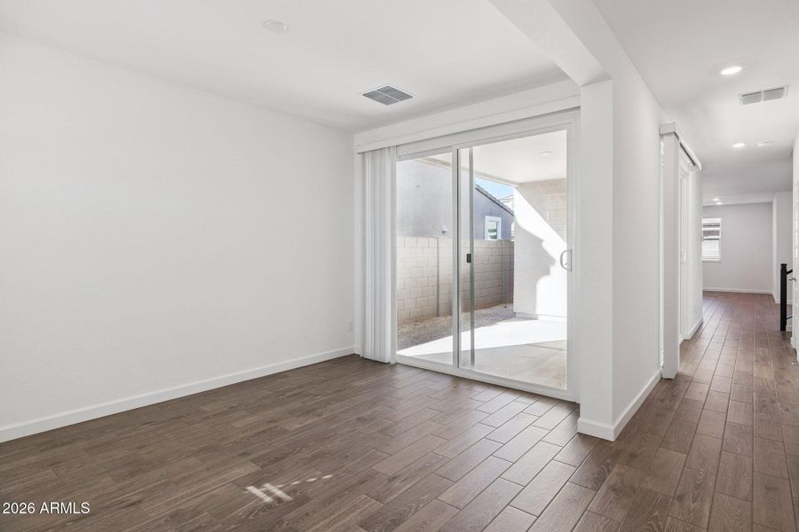 4-web-or-mls-24198-w-hacienda-ave