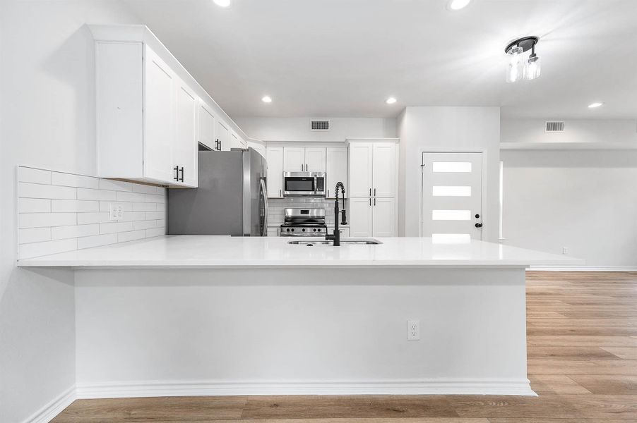 Unit B Breakfast Bar