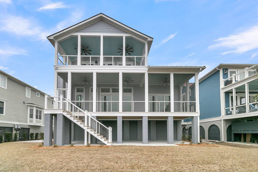 Exterior details and patio area of a home in , Mount Pleasant (Image 3).