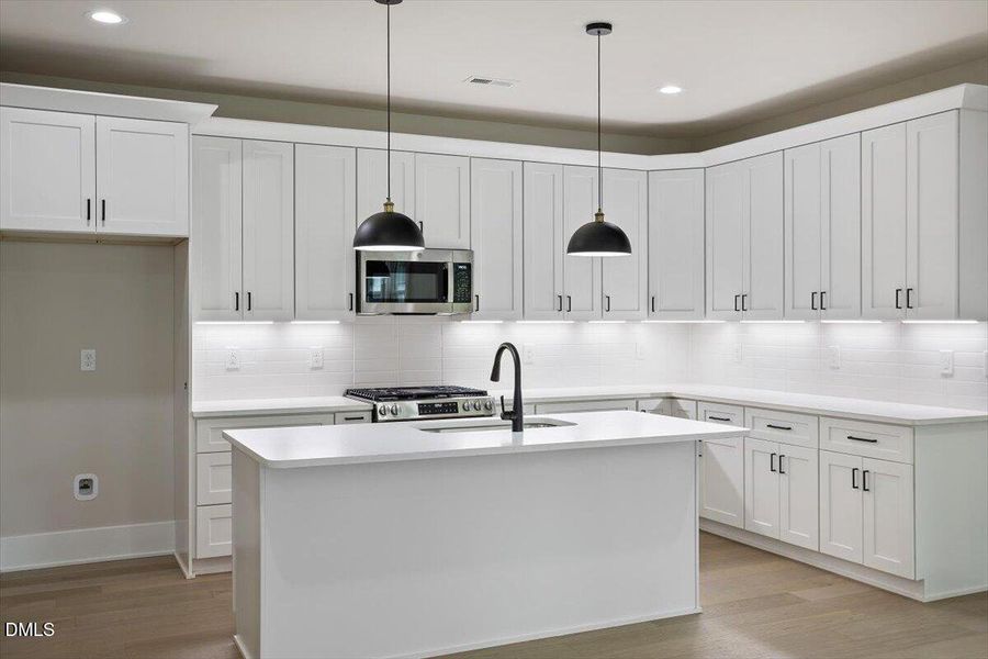 22-629 Conover Rd [2594339]_22