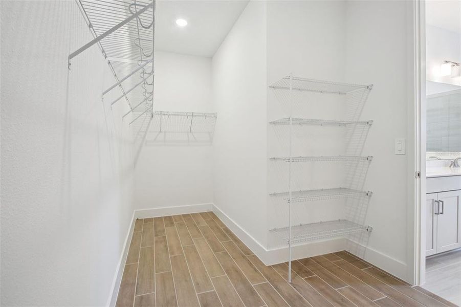 Spacious, unfurnished interior of a new home in Ridgehaven - Reserve Series, Ormond Beach (Image 29).