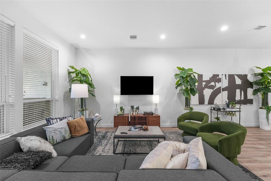 Furnished interior view inside a new home in Reserve At Oak Forest, Houston (Image 10). Furnished interior view inside a new home in Reserve At Oak Forest, Houston (Image 10).