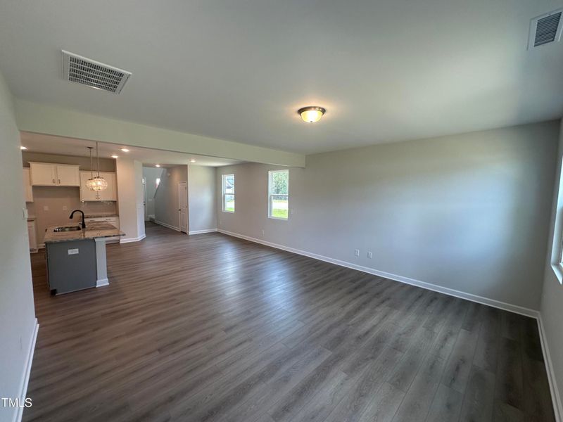 Spacious, unfurnished interior of a new home in Wellers Knoll, Lillington (Image 13).