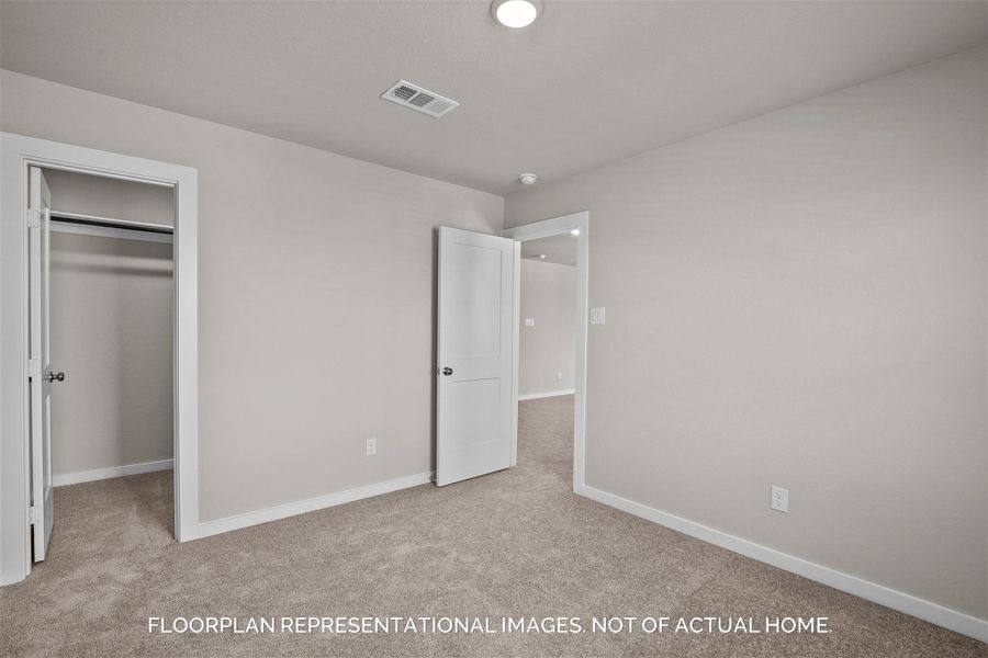 Spacious, unfurnished interior of a new home in Summerview, Fulshear (Image 15).