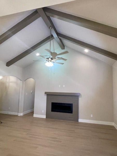 Spacious, unfurnished interior of a new home in , Springtown (Image 14).