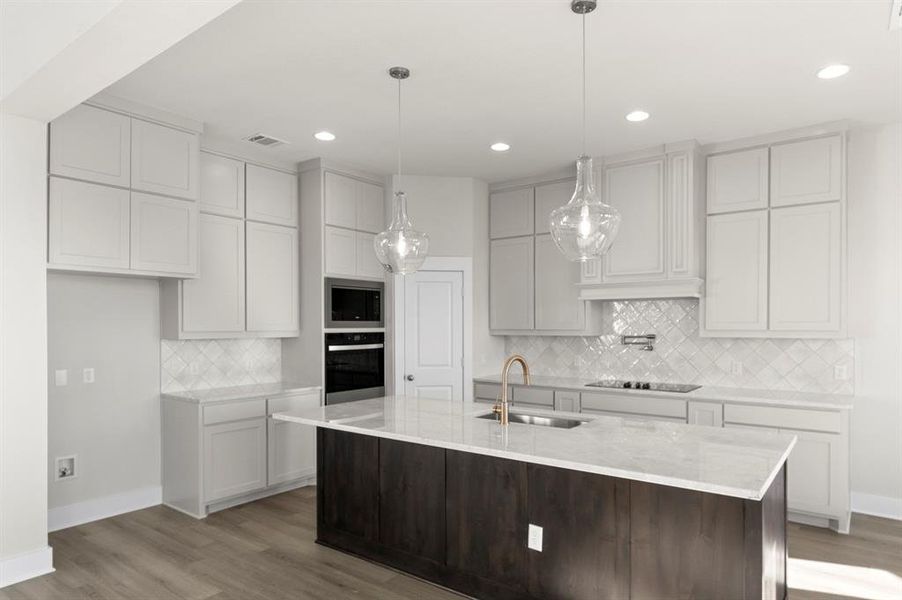 Furnished interior view inside a new home in Callan Village, Lorena (Image 9).