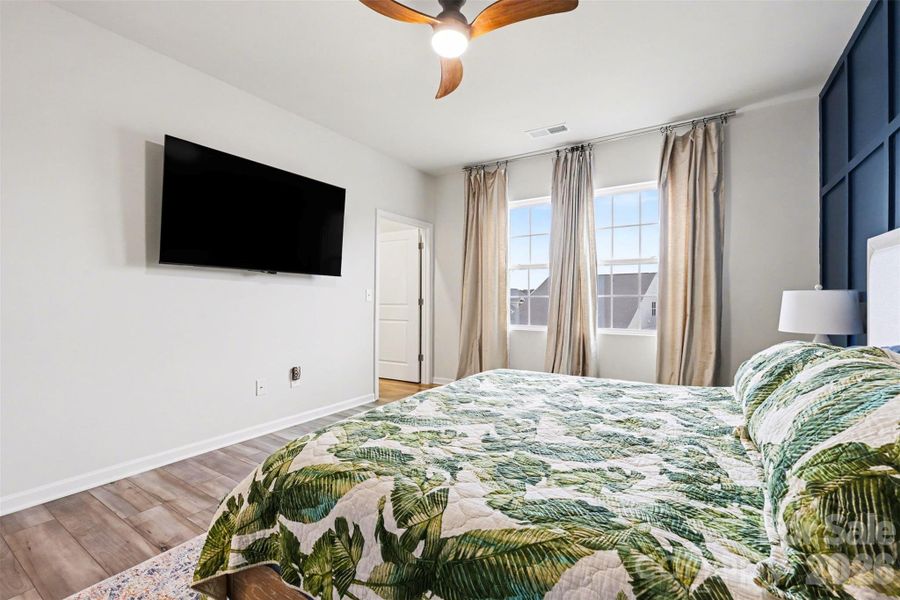 Furnished interior view inside a new home in Elizabeth, Fort Mill (Image 16). Furnished interior view inside a new home in Elizabeth, Fort Mill (Image 16).